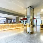 Antony - Venice Airport فندق