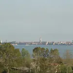 فندق Antony - Venice Airport كامبالتو