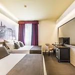Antony - Venice Airport فندق 4*