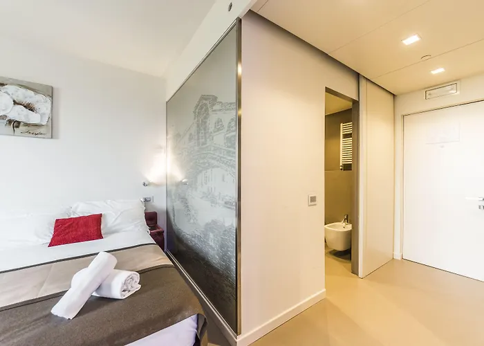 Antony - Venice Airport Hotel