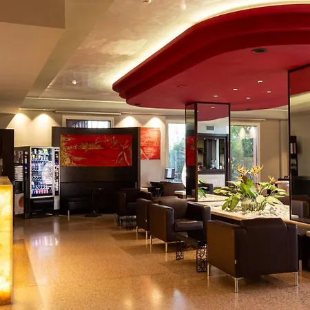 Antony - Venice Airport فندق كامبالتو