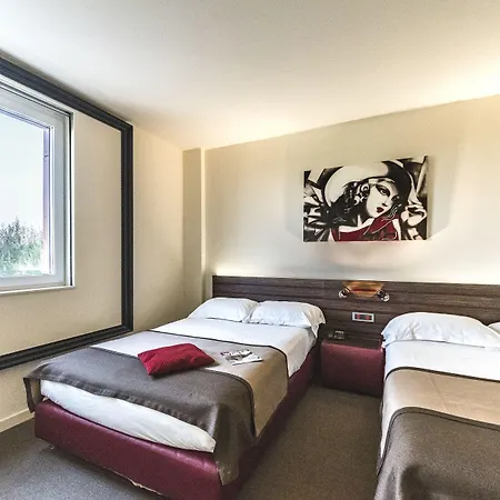 Antony - Venice Airport فندق