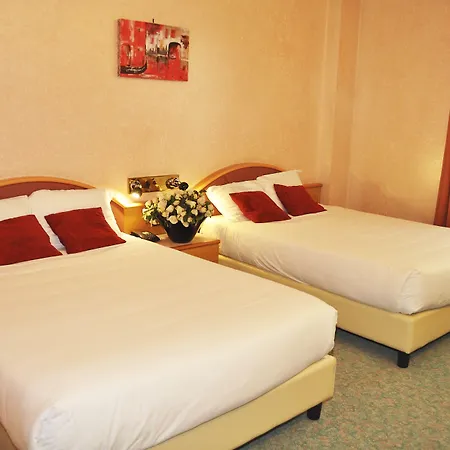 Antony - Venice Airport فندق