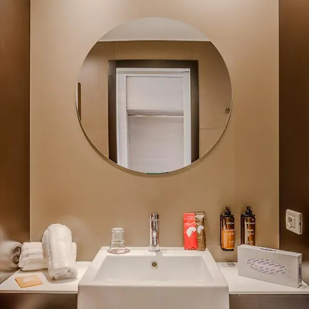 Antony - Venice Airport