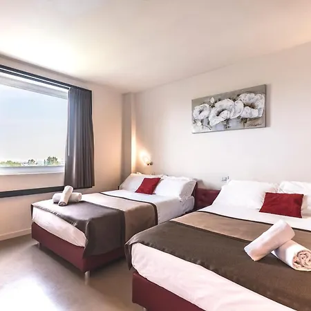 Antony - Venice Airport 4*