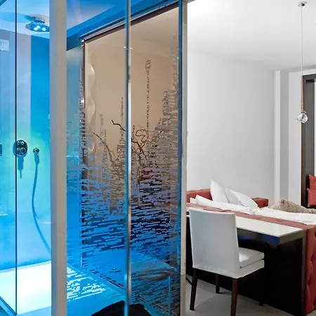 Hotel Antony 4*