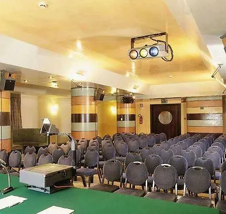Antony Hotel 4*